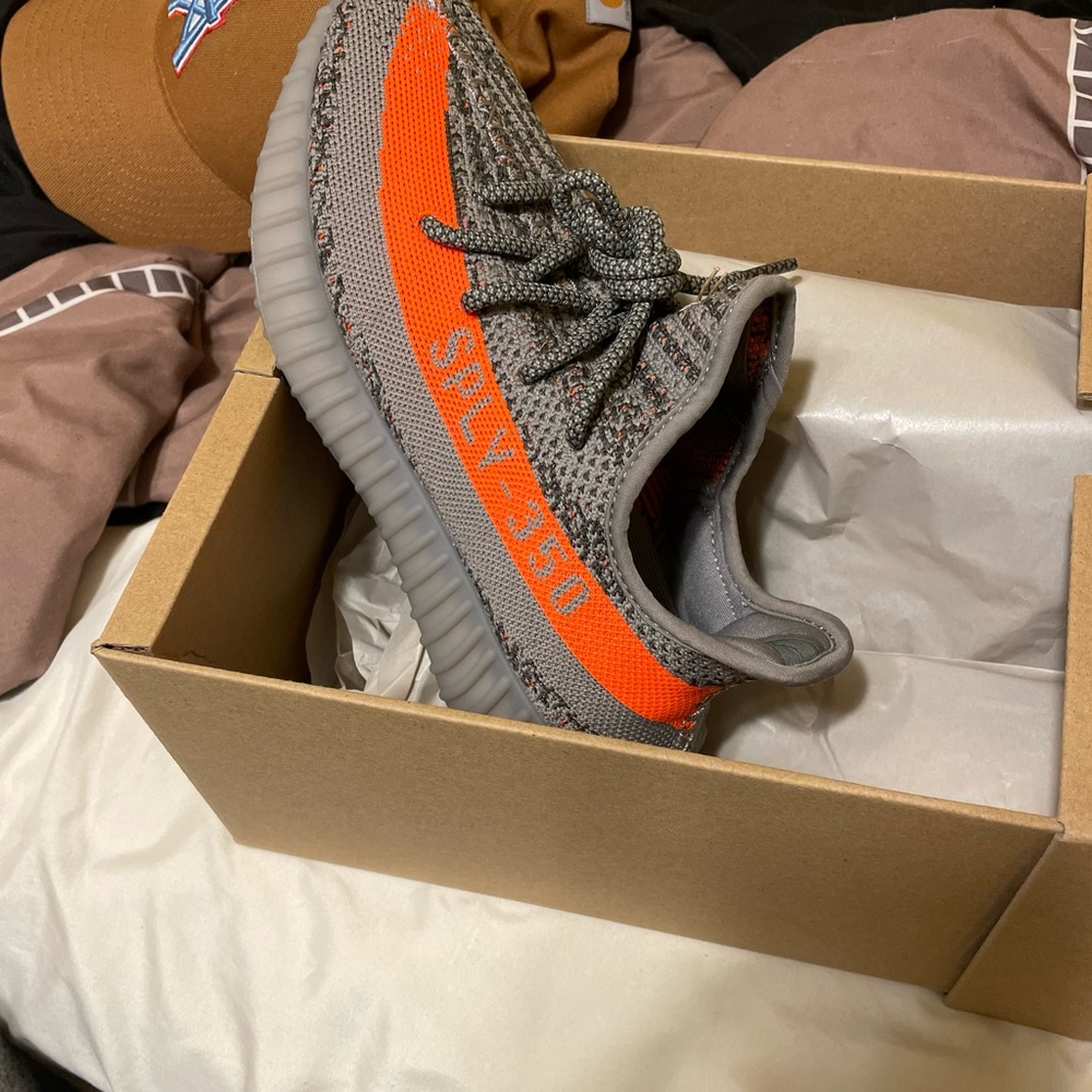 Yeezy 350 Beluga Size 6.5Y
